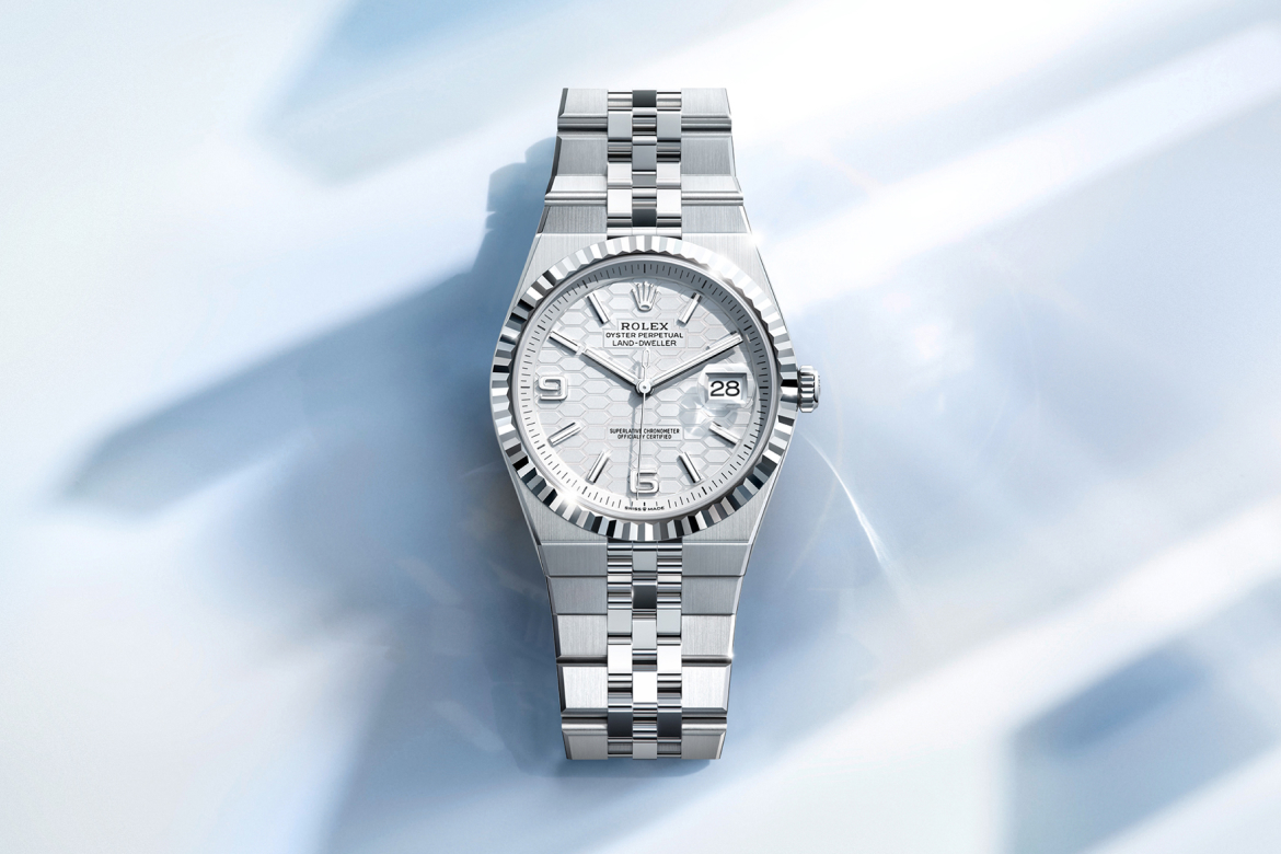 Rolex land-dweller ในประเทศไทย - นำสว่าง