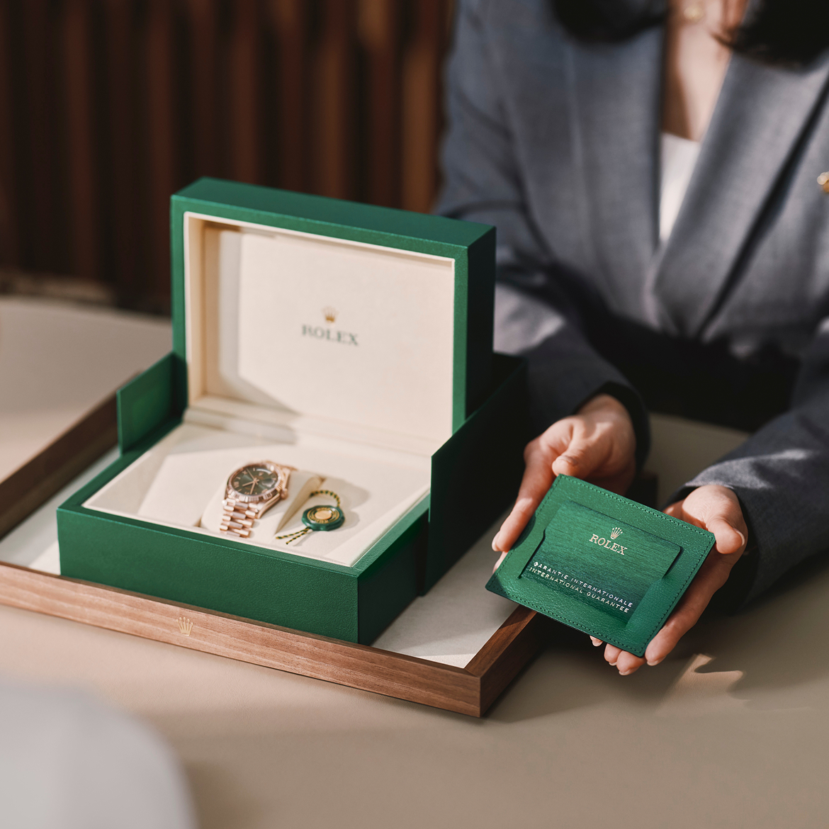Rolex contact services - Nam Sawang