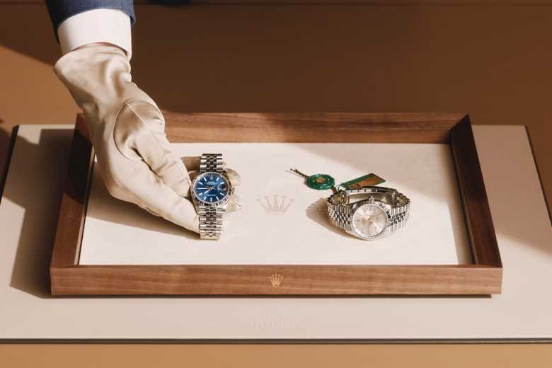 แบบฟอร์มการติดต่อ นำสว่าง - ตัวแทนจำหน่ายอย่างเป็นทางการของนาฬิกา Rolex