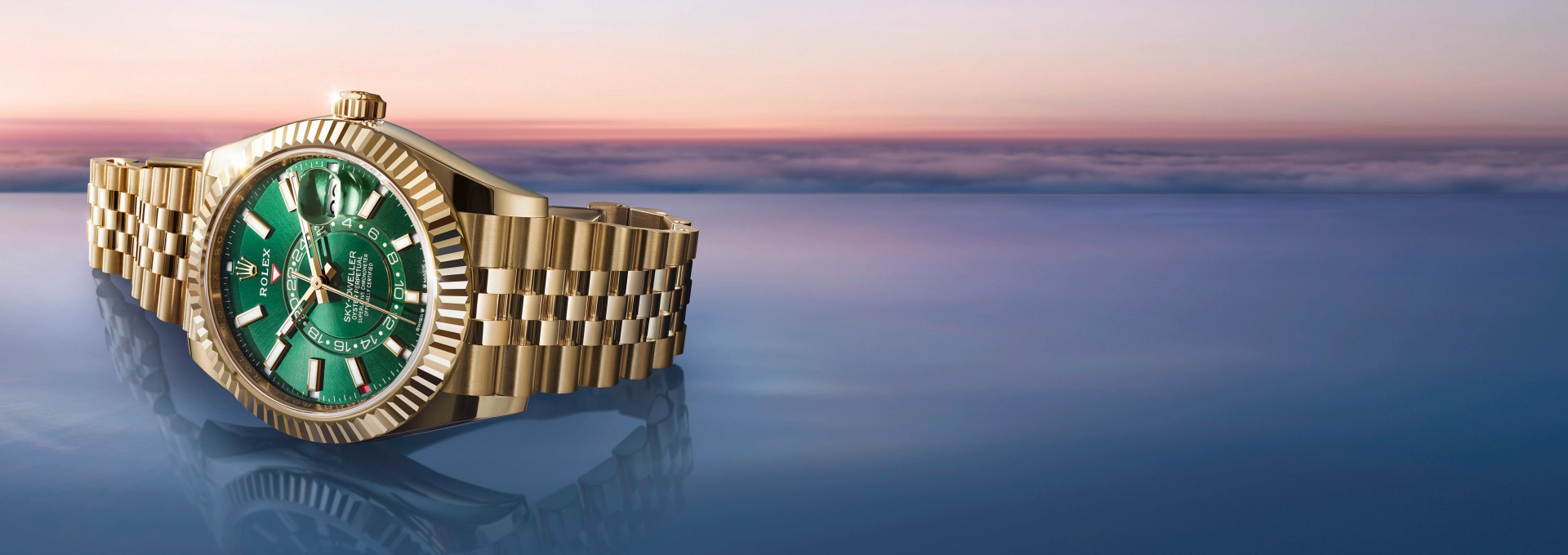 Rolex Sky-Dweller nam sawang