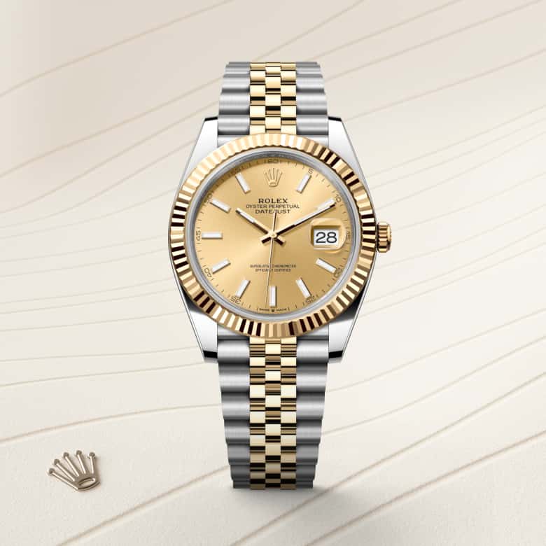 Front view of Rolex Datejust in Yellow Rolesor, m126333-0010 - Nam Sawang