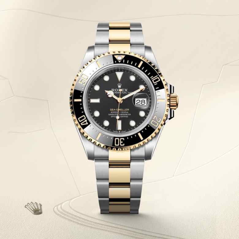 ด้านหน้า Rolex Sea-Dweller ในวัสดุ Yellow Rolesor, m126603-0001 - นำสว่าง