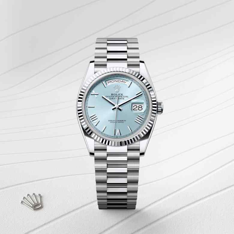 Front view of Rolex Day-Date in Platinum, m128236-0018 - Nam Sawang