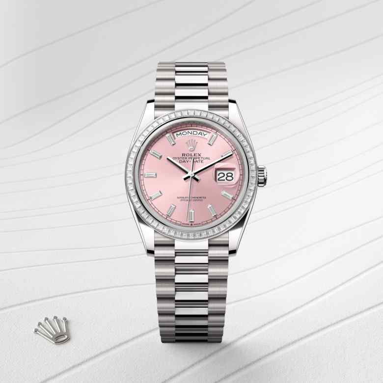 ด้านหน้า Rolex Day-Date ในวัสดุ ทองคำขาว 18 กะรัต, m128399tbr-0029 - นำสว่าง