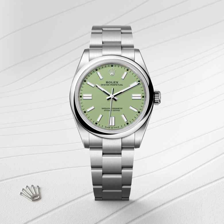ด้านหน้า Rolex Oyster Perpetual ในวัสดุ Oystersteel, m134300-0006 - นำสว่าง