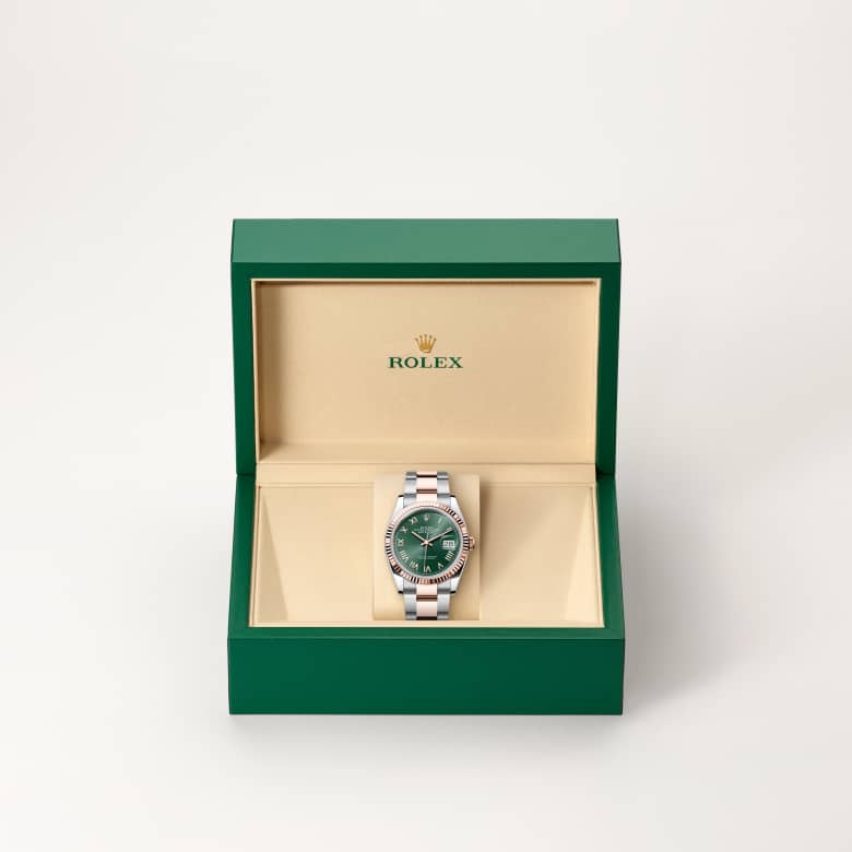 ด้านหน้า Rolex Datejust ในวัสดุ Everose Rolesor, m126231-0052 ในกล่อง - นำสว่าง