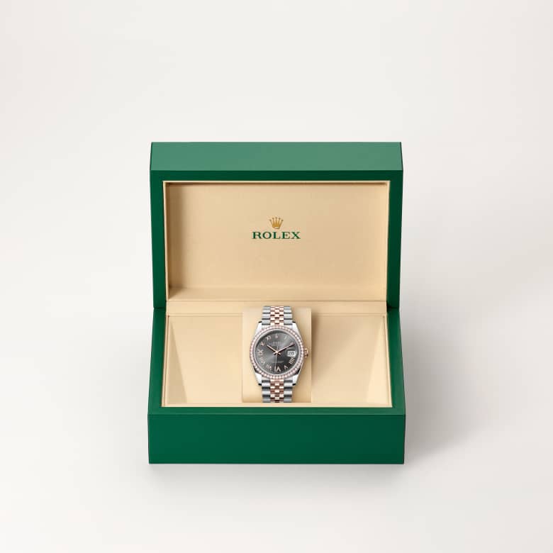 ด้านหน้า Rolex Datejust ในวัสดุ Everose Rolesor, m126281rbr-0035 ในกล่อง - นำสว่าง