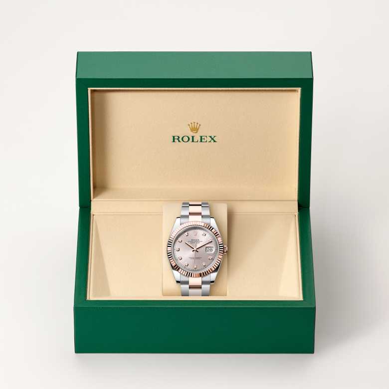 ด้านหน้า Rolex Datejust ในวัสดุ Everose Rolesor, m126331-0007 ในกล่อง - นำสว่าง