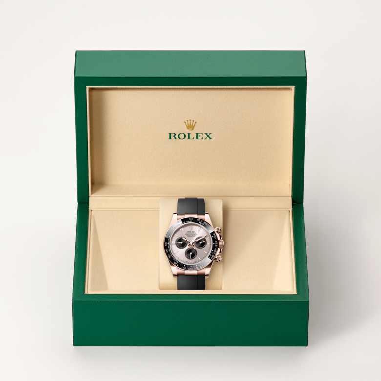 ด้านหน้า Rolex Cosmograph Daytona ในวัสดุ เอเวอร์โรสโกลด์, m126515ln-0006 ในกล่อง - นำสว่าง