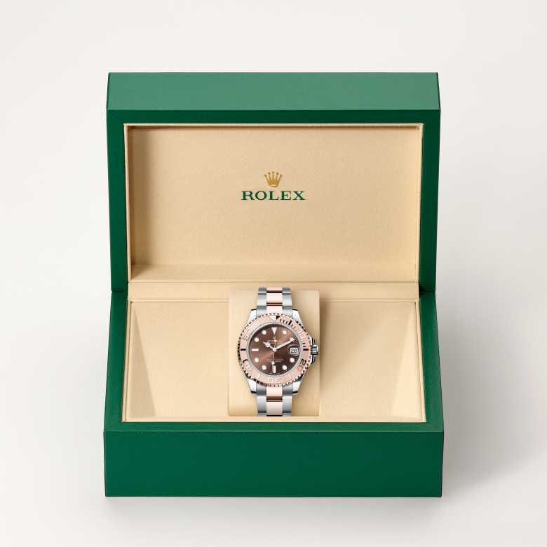 Front view of Rolex Yacht-Master in Everose Rolesor, m268621-0003 in the box - Nam Sawang