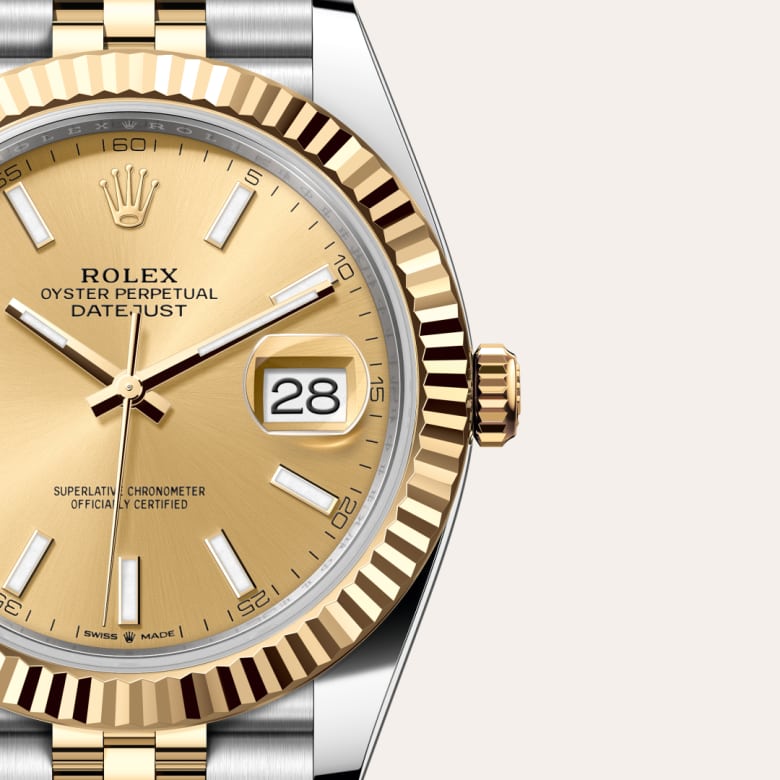 Front view of Rolex Datejust in Yellow Rolesor, m126333-0010 with green seal - Nam Sawang