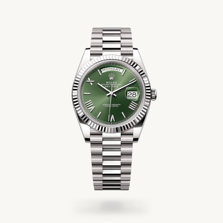 ด้านหน้า Rolex Day-Date ในวัสดุ ทองคำขาว 18 กะรัต, m228239-0033 - นำสว่าง