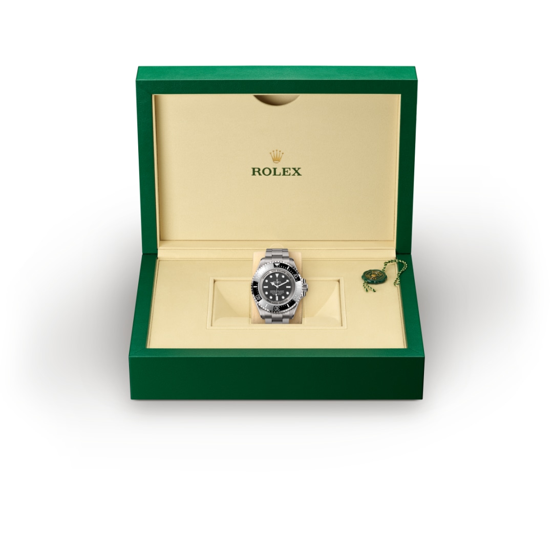 rolex-Deepsea-in-ตัวเรือน Oyster, ขนาด 50 มม., ไทเทเนียม RLX-Deepsea Challenge,-m126067-0002-นำสว่าง
