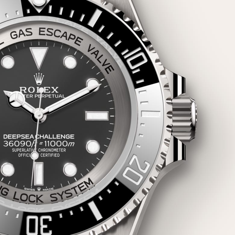 rolex-Deepsea-in-ตัวเรือน Oyster, ขนาด 50 มม., ไทเทเนียม RLX-Deepsea Challenge,-m126067-0002-นำสว่าง