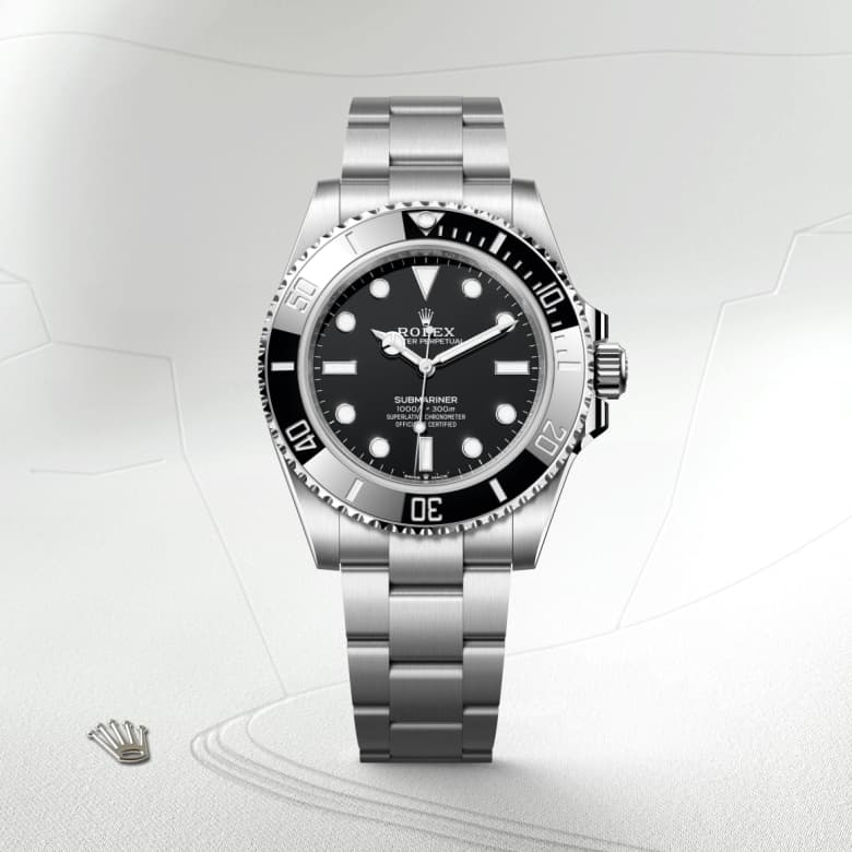 Front view of Rolex Submariner in Oystersteel, m124060-0001 - Nam Sawang