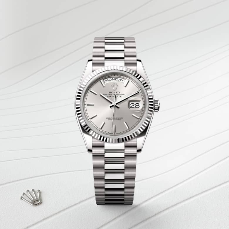 ด้านหน้า Rolex Day-Date ในวัสดุ 18 ct white gold, m128239-0005 - นำสว่าง