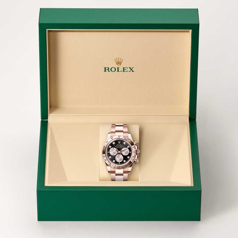 Front view of Rolex Cosmograph Daytona in 18 ct Everose gold, m126505-0002 in the box - Nam Sawang