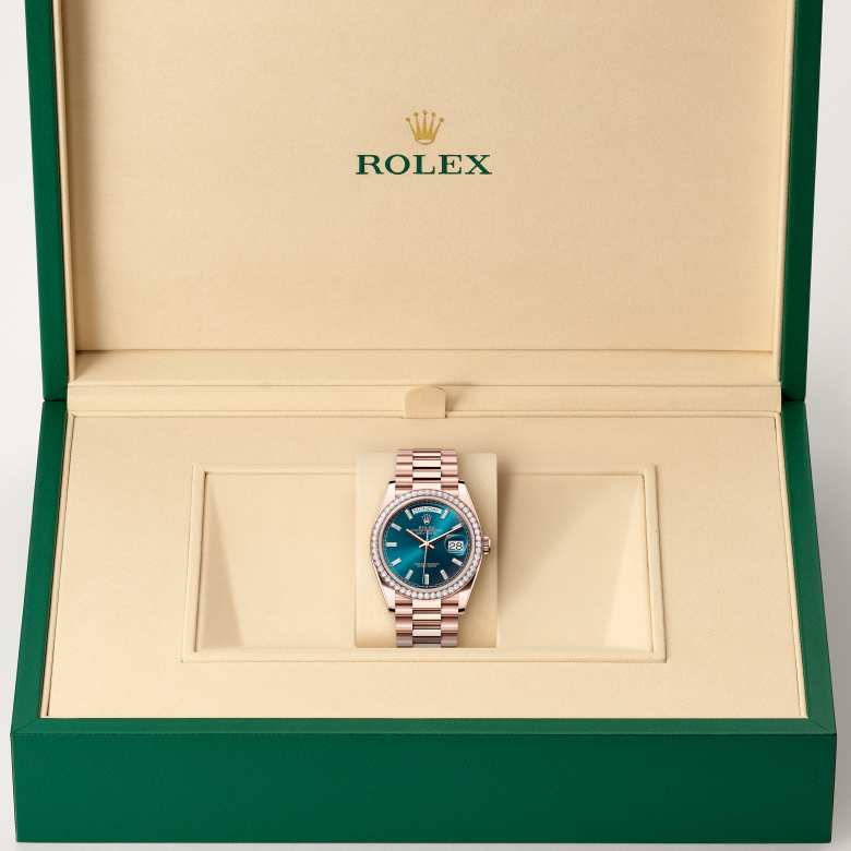 Front view of Rolex Day-Date in 18 ct Everose gold, m128345rbr-0083 in the box - Nam Sawang