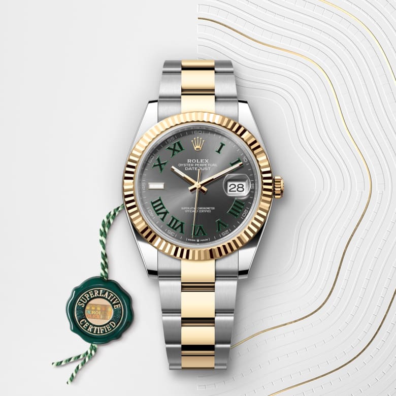 ด้านหน้า Rolex Datejust ในวัสดุ Yellow Rolesor, m126333-0019 กับเหรียญรับประกันสีเขียว - นำสว่าง