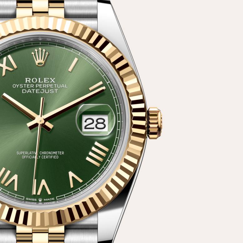 Front view of Rolex Datejust in Yellow Rolesor, m126333-0024 with green seal - Nam Sawang