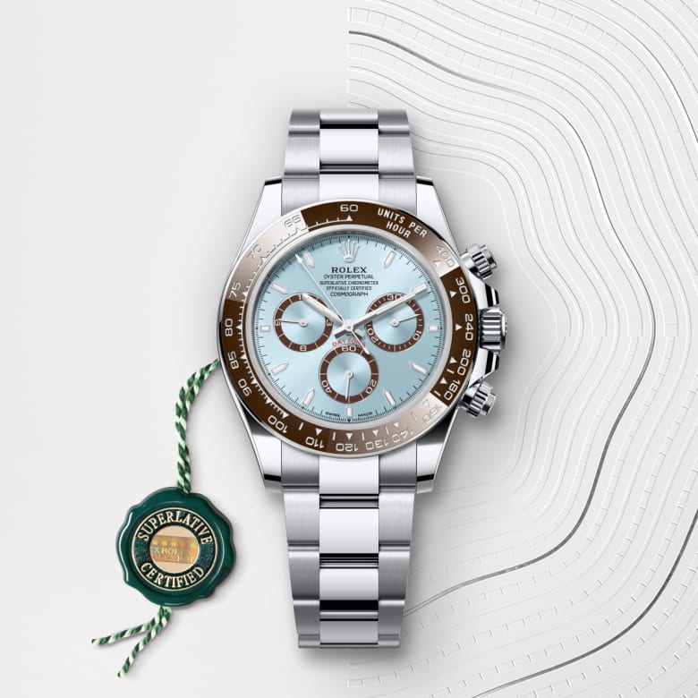 ด้านหน้า Rolex Cosmograph Daytona ในวัสดุ Platinum, m126506-0001 กับเหรียญรับประกันสีเขียว - นำสว่าง