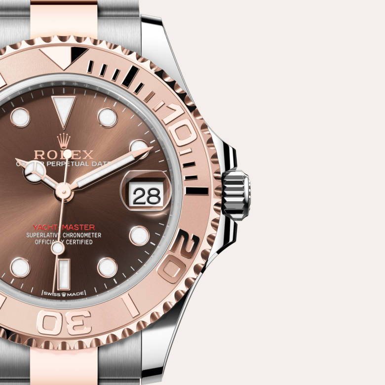 Front view of Rolex Yacht-Master in Everose Rolesor, m268621-0003 with green seal - Nam Sawang