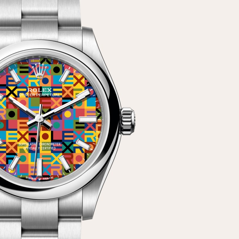 Front view of Rolex Oyster Perpetual in Oystersteel, m277200-0019 with green seal - Nam Sawang