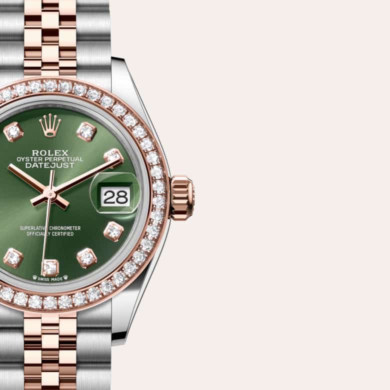 Front view of Rolex Lady-Datejust in Everose Rolesor, m279381rbr-0007 with green seal - Nam Sawang