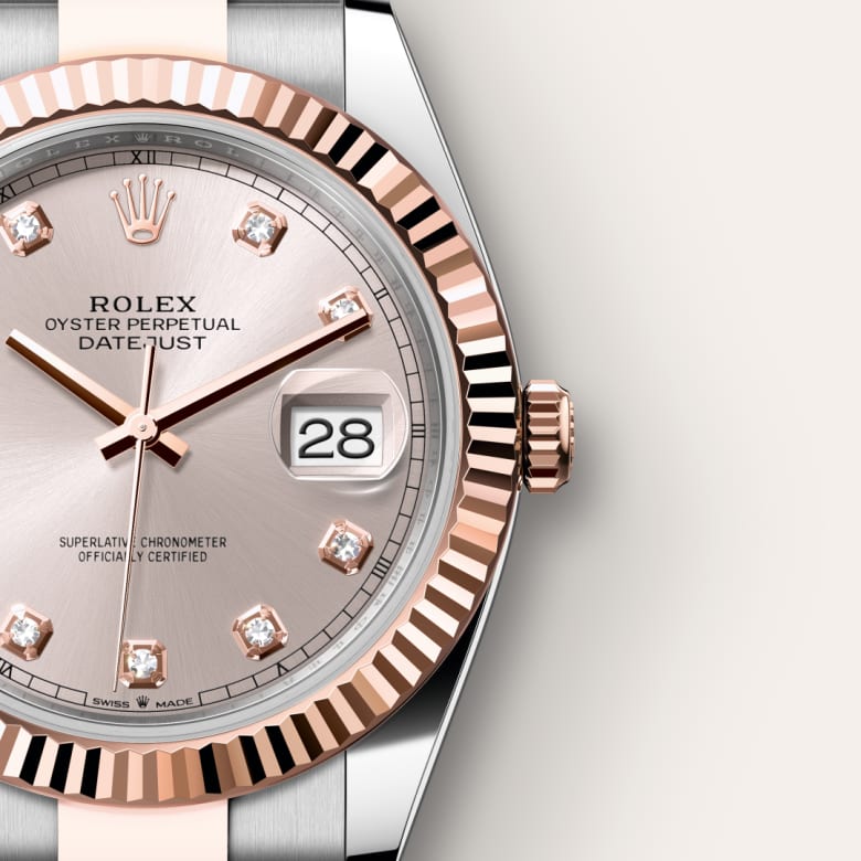 Up close of Rolex Datejust in Everose Rolesor, m126331-0007 - Nam Sawang