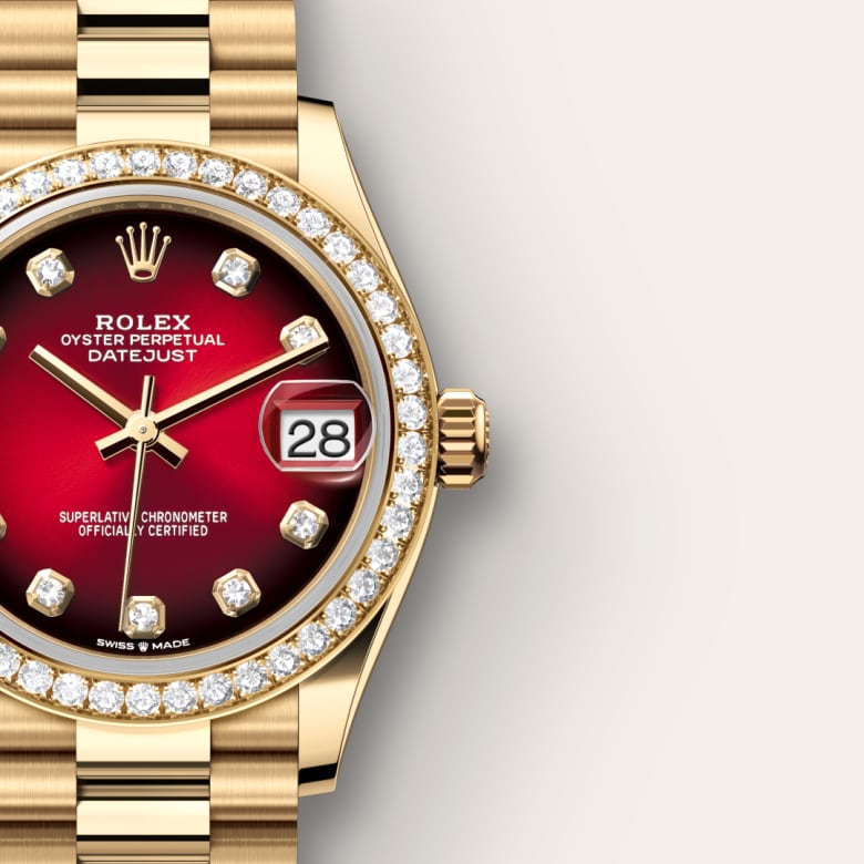 Up close of Rolex Datejust in 18 ct yellow gold, m278288rbr-0041 - Nam Sawang