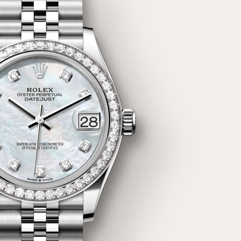 Up close of Rolex Datejust in White Rolesor - combination of Oystersteel and white gold, m278384rbr-0008 - Nam Sawang