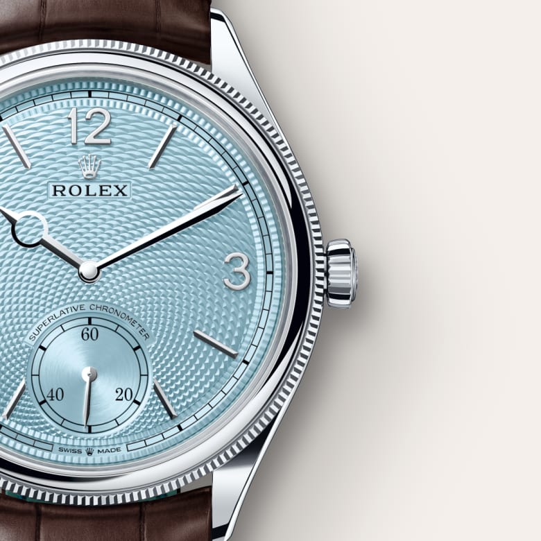 Up close of Rolex 1908 in Platinum, m52506-0002 - Nam Sawang