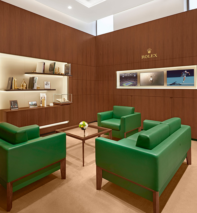 Rolex in Thailand - Nam Sawang