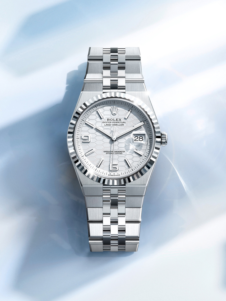 Land-Dweller Rolex in Thailand - Nam Sawang