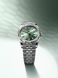 Datejust Rolex in Thailand - Nam Sawang