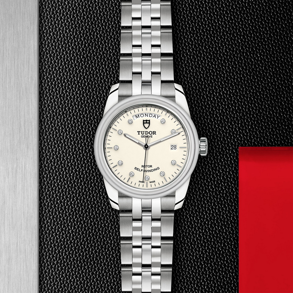 tudor TUDOR Glamour Date+Day M56000-0182 ราคา ที่นำสว่าง thailand bangkok