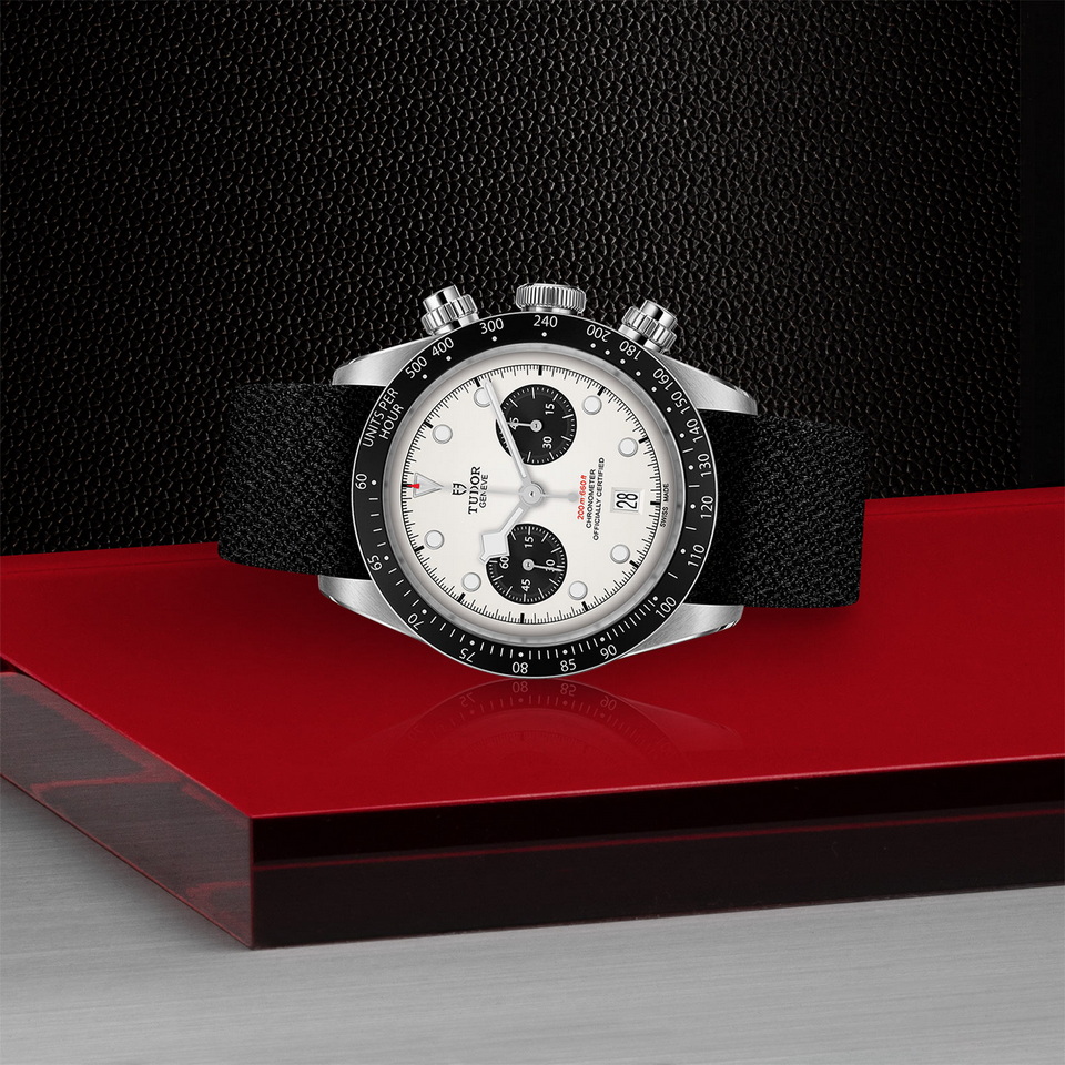 tudor Black Bay Chrono M79360N-0008 ราคา ที่นำสว่าง thailand bangkok