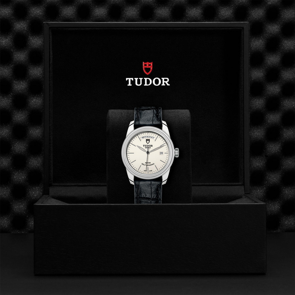 tudor TUDOR Glamour Date+Day M56000-0176 ราคา ที่นำสว่าง thailand bangkok