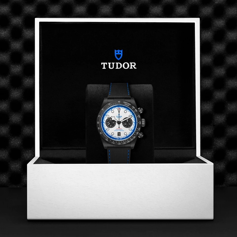 tudor Black Bay Chrono M79377KN-0001 ราคา ที่นำสว่าง thailand bangkok