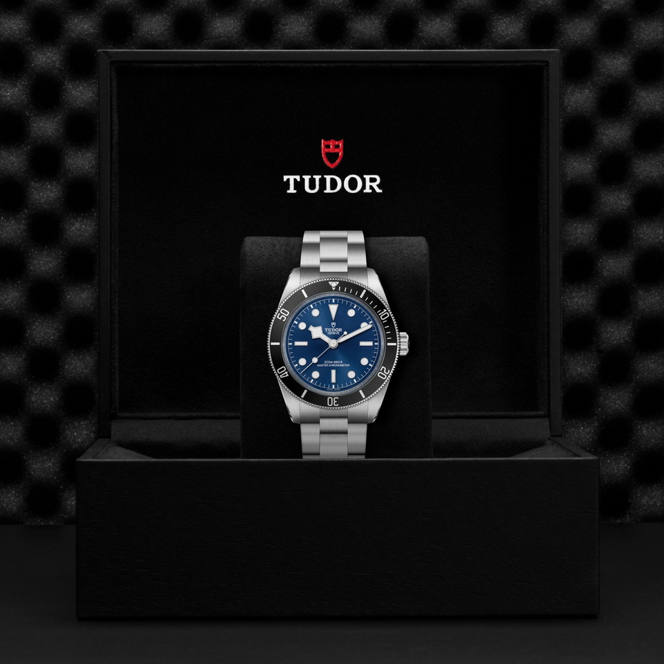 tudor Black Bay 68 M7943A1A0NU-0001 ราคา ที่นำสว่าง thailand bangkok