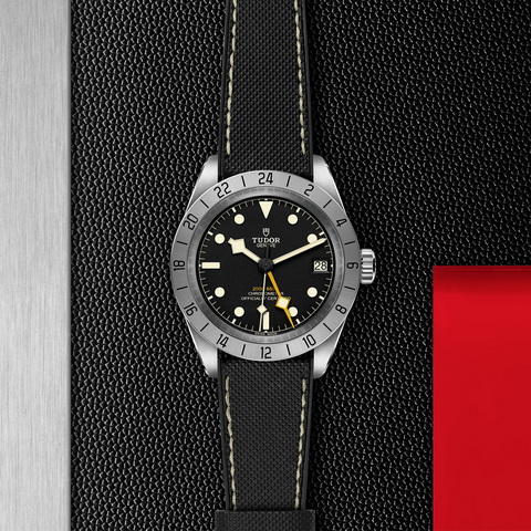 tudor Black Bay Pro M79470-0003 controller