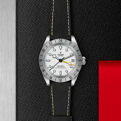tudor Black Bay Pro M79470-0006 controller
