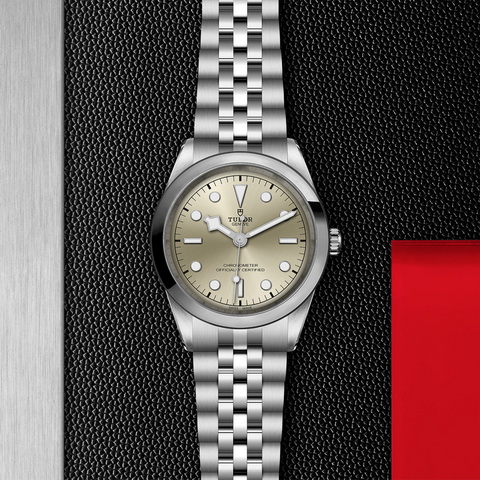 tudor Black Bay One 41 M79680-0003 controller