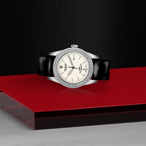 tudor TUDOR Glamour Date M53020-0079 ราคา ที่นำสว่าง thailand bangkok