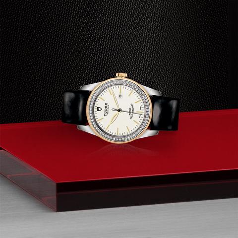 tudor TUDOR Glamour Date M53023-0071 ราคา ที่นำสว่าง thailand bangkok