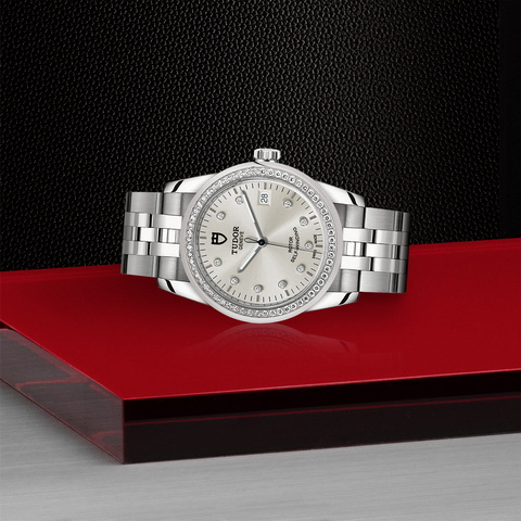 tudor TUDOR Glamour Date M55020-0003 ราคา ที่นำสว่าง thailand bangkok