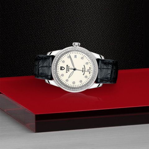 tudor TUDOR Glamour Date M55020-0108 ราคา ที่นำสว่าง thailand bangkok
