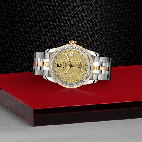 tudor TUDOR Glamour Date M55023-0028 ราคา ที่นำสว่าง thailand bangkok