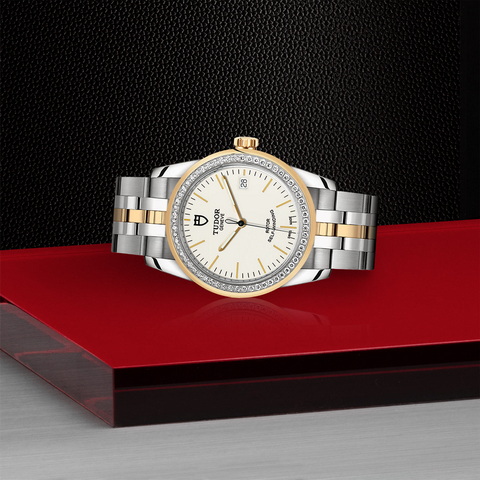 tudor TUDOR Glamour Date M55023-0081 ราคา ที่นำสว่าง thailand bangkok