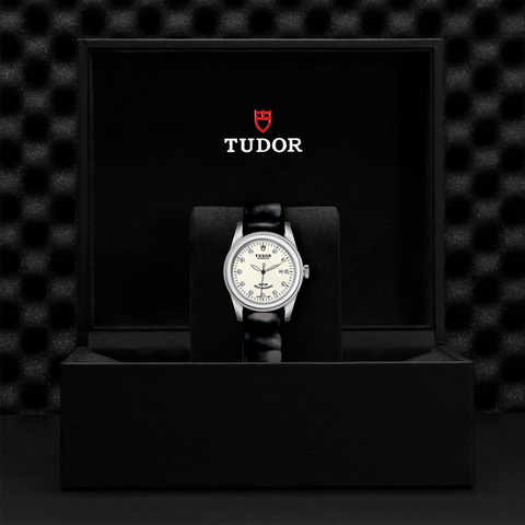 tudor TUDOR Glamour Date M53000-0092 ราคา ที่นำสว่าง thailand bangkok